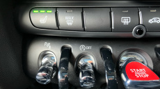 MINI Hatchback 1.5 Cooper Classic Premium 5dr Auto Petrol Hatchback